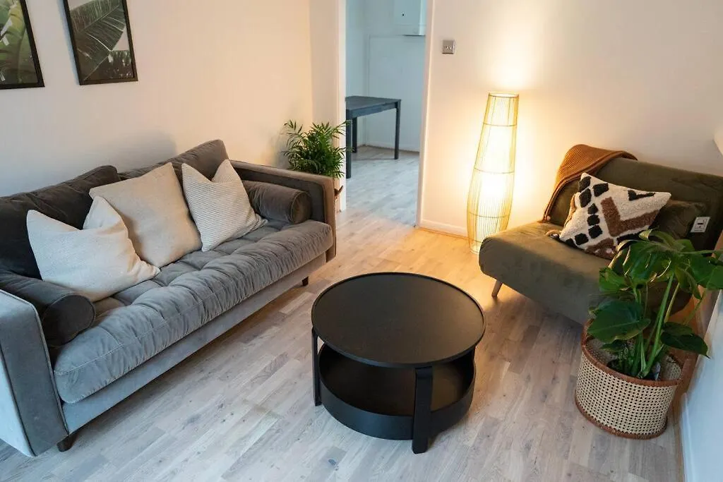 Calm Cosy House With Beautiful Riverside Walk To Centre 요크 영국