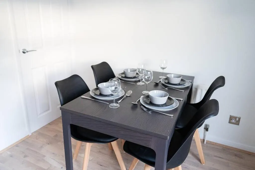 Calm Cosy House With Beautiful Riverside Walk To Centre York 0*,
